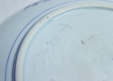明治前期紙四方に菊と牡丹図尺2寸皿①濃いめ