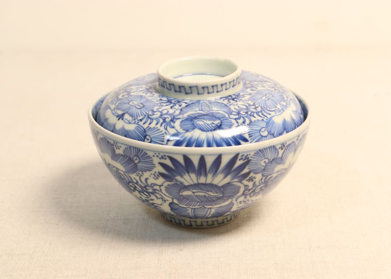 江戸幕末染付線描き三方に花図蓋茶碗 5客組 | 吉祥寺PukuPuku