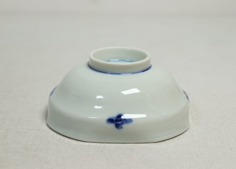 大正～昭和戦前染付蔦花図角小鉢