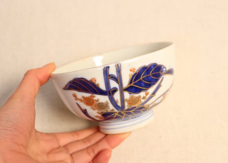 明治前期赤絵金彩草花図蒸茶碗