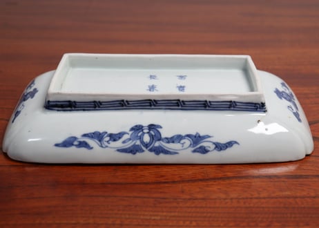 江戸中期染付松竹梅図長皿②かたつき