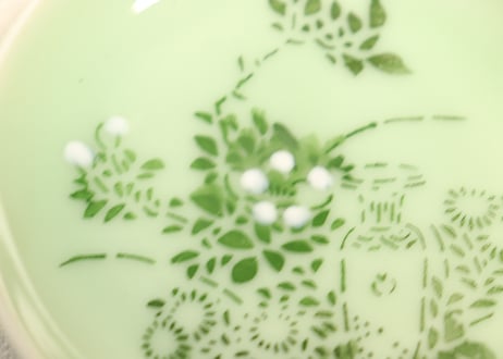 明治前期青磁紙刷草花図小皿
