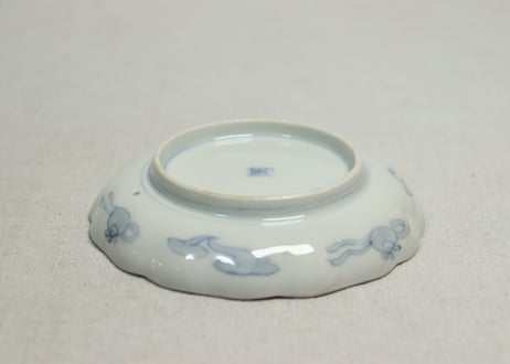 明治前期色絵獅子牡丹と人物図通り物小皿①濃いめ