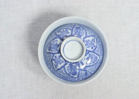 明治後期～大正銅判麒麟と獅子牡丹図蓋茶碗