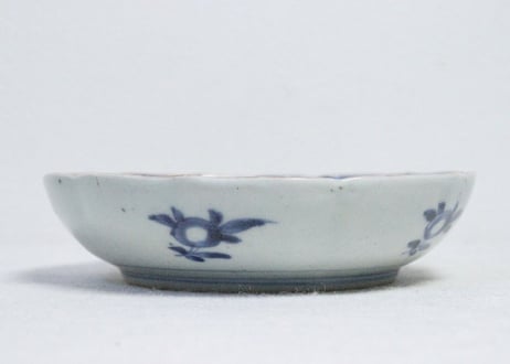 江戸中期色絵扇面に牡丹と羊歯図なます皿　5客組　１客高台ホツ