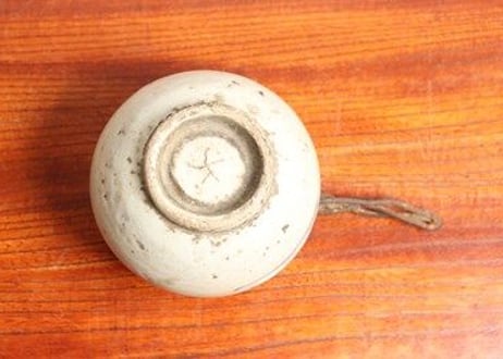 江戸中期染付竹梅図油壷(鉄線取手付)
