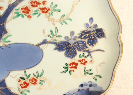 江戸中期色絵桐に蔦花図7寸皿