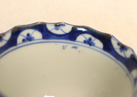 江戸後期染付牡丹図向付③高台ホツ