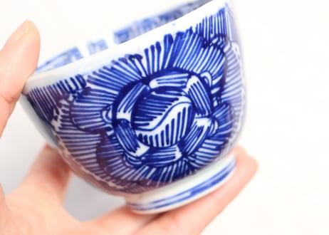 明治前期ベロ藍牡丹図向付