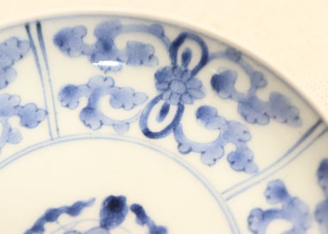 江戸中期染付五方に唐草と花図5寸皿