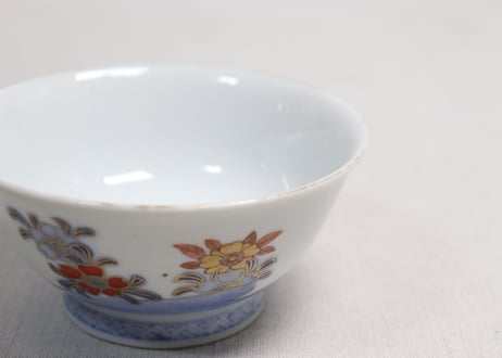 明治前期色絵三方桜図蓋茶碗