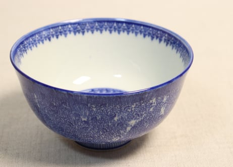 明治前期紙刷微塵唐草図飯茶碗