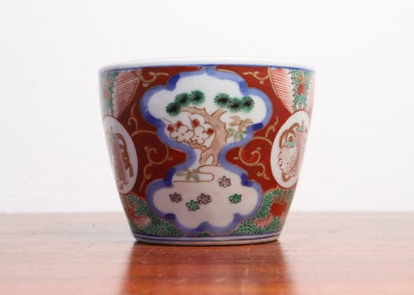 明治前期大聖寺焼色絵松竹梅図と宝文大猪口