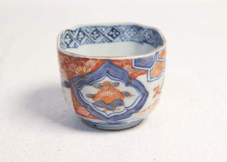 明治前期色絵四方に椿と萩図入隅角向付 柄流れ