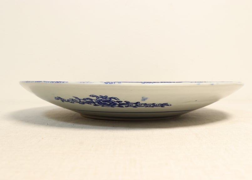 明治後期～大正銅判梟と窓絵散らし図尺皿 窯傷 | 吉祥寺PukuPuku