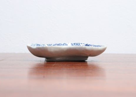 江戸中期紙刷古印判糸巻型小皿➂　ノミホツ