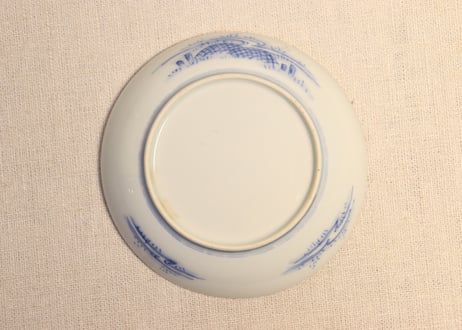 明治前期染付縁側と流水に籠目図小皿