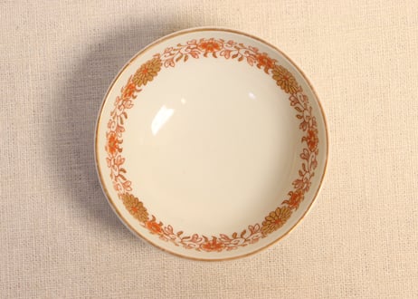 明治前期色絵菊に唐草と野菜図輪茶碗 5客組