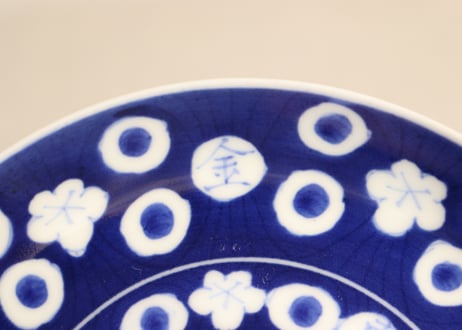 明治後期~大正染付兎と水玉図5寸皿