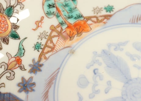 明治前期色絵柘榴と人物図7寸皿②　フリモノ　少カタツキ