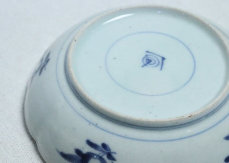 江戸中期色絵扇面に牡丹と羊歯図なます皿　5客組　１客高台ホツ