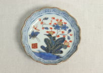 江戸幕末赤絵染付秋海棠と蝶図通り物小皿②少かたつき