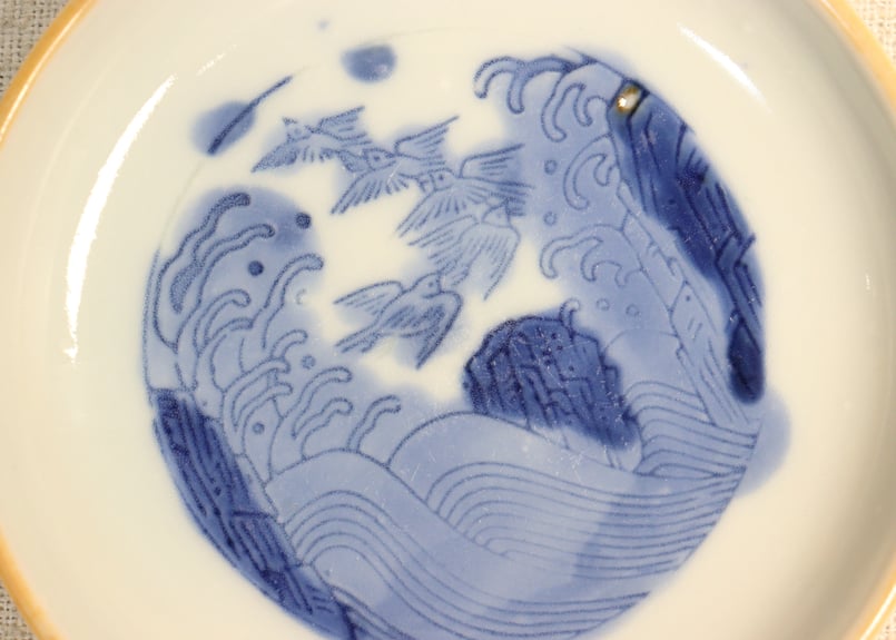 明治前期陰刻染付波千鳥図小皿 | 吉祥寺PukuPuku