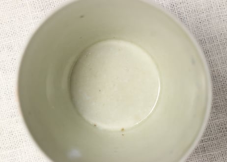 江戸中期染付草花図猪口 ケムリ