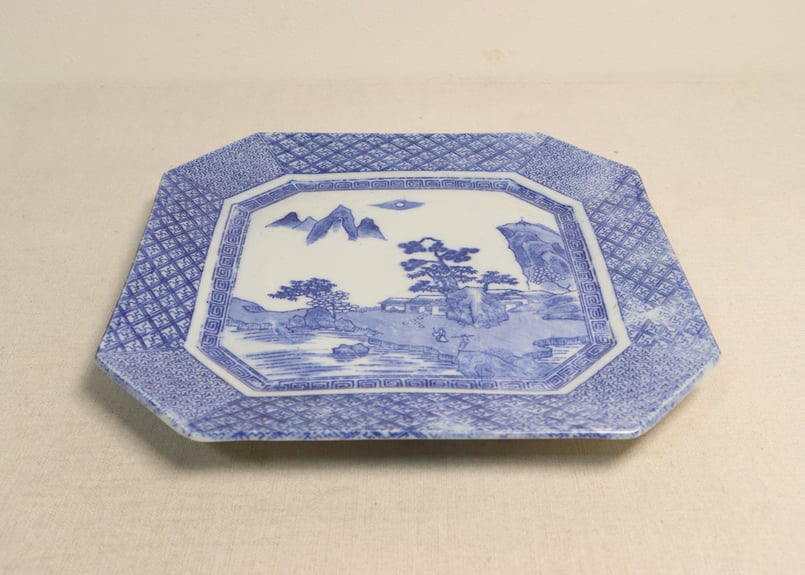 明治後期~大正銅判山水図角皿② かたつき | 吉祥寺PukuPuku