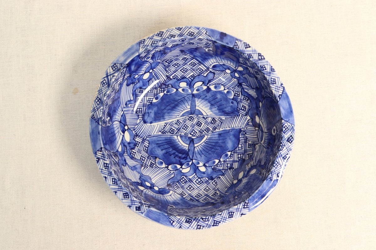 明治前期染付蝶図8寸鉢 | 吉祥寺PukuPuku