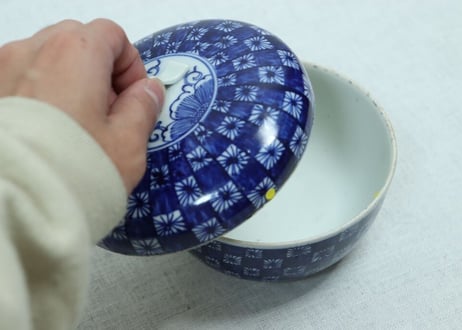 明治前期染付市松文食籠ノミホツ