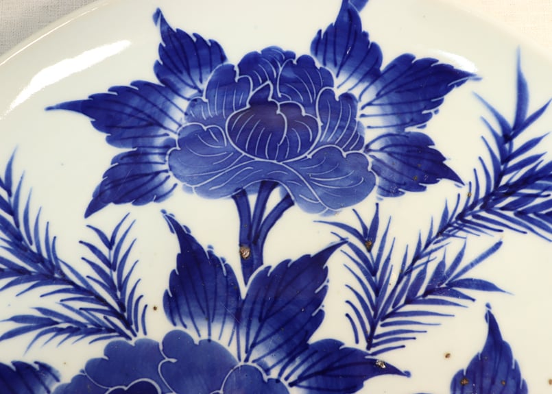 明治前期染付牡丹図尺2寸皿 フリモノ | 吉祥寺PukuPuku