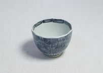 明治前期染付矢羽根市松文向付