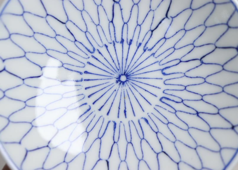 ★昭和レトロ★ レア！　印判　人気の 網目紋様　茶碗　五客　猪口三客オマケ ☆昭和レトロ☆ レア！ 印判 人気の 網目紋様 茶碗 五客 猪口三客