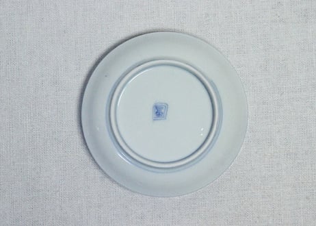 明治前期色絵桃と芭蕉図縁立小皿