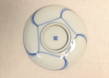 明治前期染付梅花図小皿