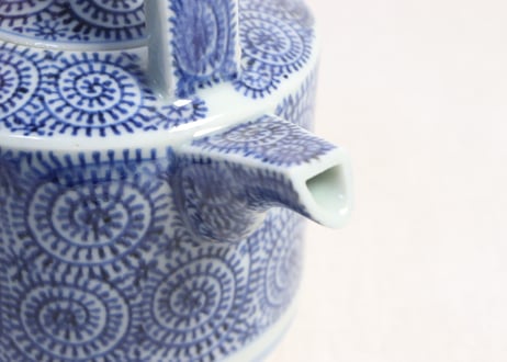 明治前期染付蛸唐草文銚子2pセット トリアシ,蓋ホツ,注ぎ口ノミホツ