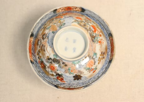 明治前期色絵牡丹と秋草図飯茶碗
