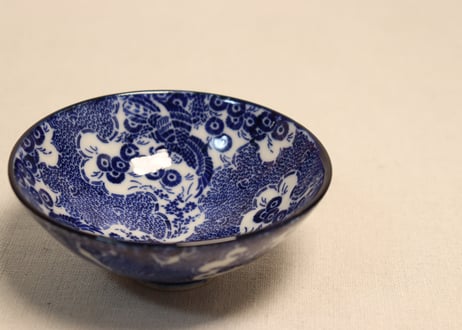 明治前期紙刷松に鷹図蓋茶碗