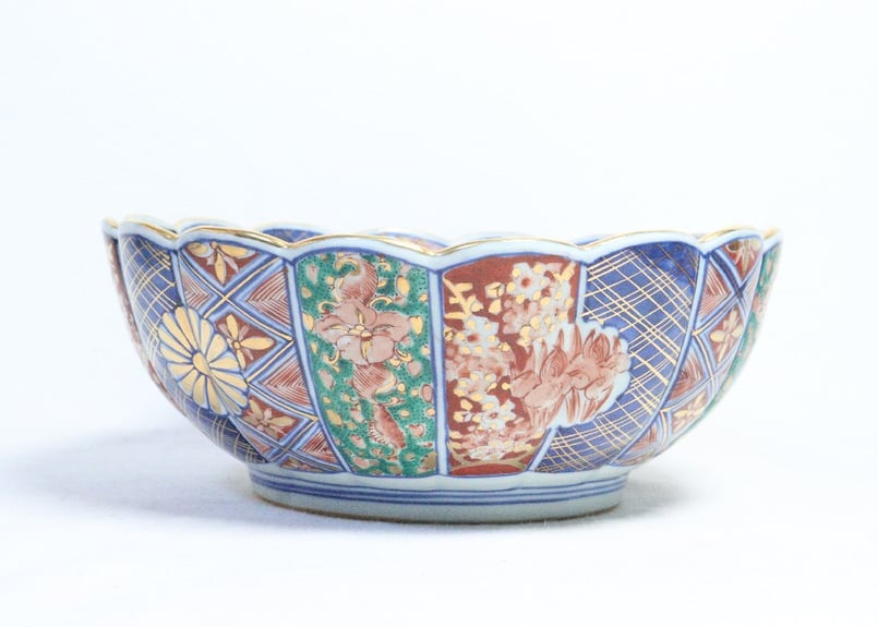 明治後期~大正色絵大聖寺焼菊図菊花弁三つ組鉢 小甘手 | 吉祥寺 明治後期~大正色絵大聖寺焼菊図菊花弁三つ組鉢 小甘手 | 吉祥寺
