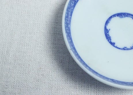 明治後期～大正銅判蝶図飯茶碗