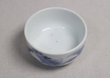 明治前期染付月に鳥図湯呑　黒点,フリモノ