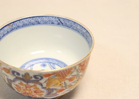 明治前期色絵芦に鳥と牡丹図通り物飯茶碗