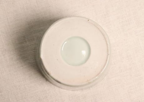 江戸後期染付葵図猪口(大ぶり) 高台ホツ