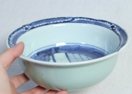 江戸中期青磁染付縁側に蘇鉄図春寒鉢