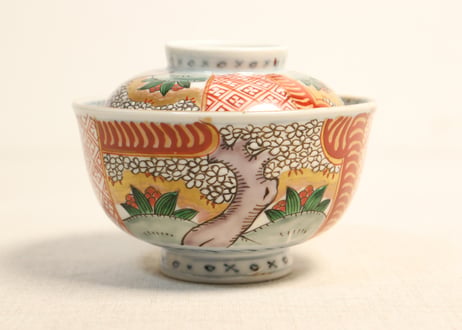 明治前期色絵桜と万年青図通り物飯茶碗②薄め