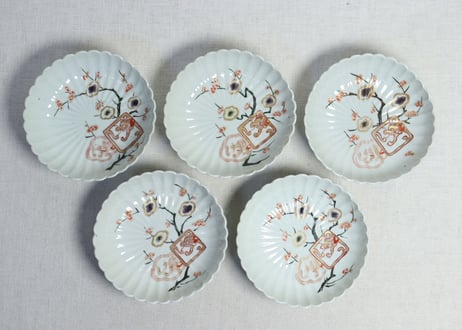 江戸中期赤絵金彩梅と龍図菊花型なます皿 5客組　1客ノミホツ