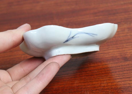 江戸中期紙刷古印判花散らし図糸巻型小皿②　ノミホツ