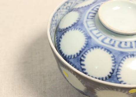 江戸中期染付雪輪図飯茶碗 窯傷,あたり傷,少甘手
