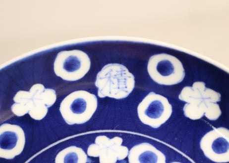 明治後期~大正染付兎と水玉図5寸皿